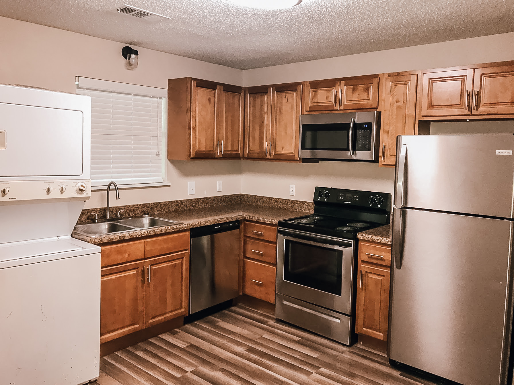 235 Vista Circle - 4