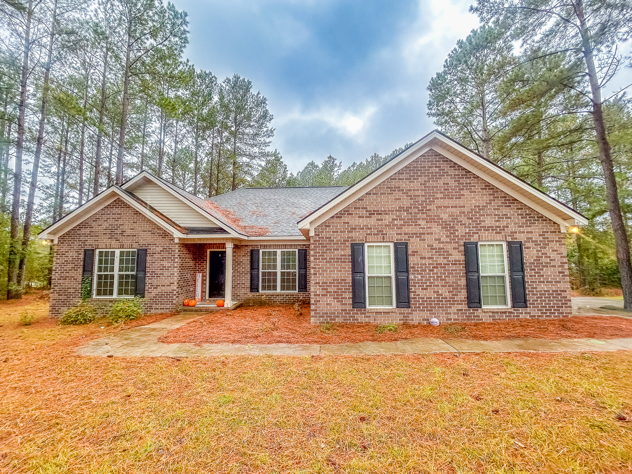 101 Sweet Briar Trail